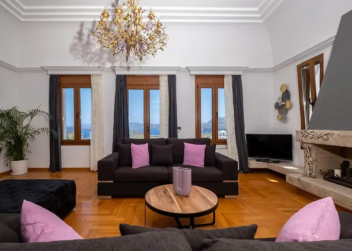 Tatil Evi Alba Caldera *