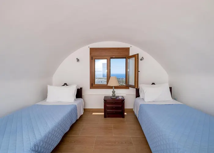 Alba Caldera Villa *