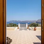 Alba Caldera Villa *
